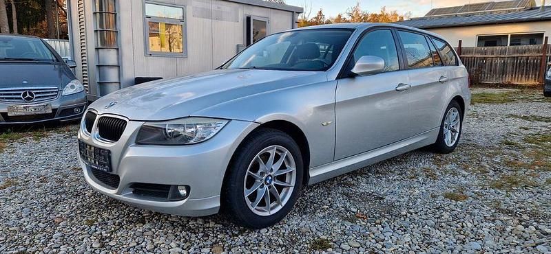 Gebraucht BMW 318 143 PS (105 kW) 2009 Silber Kombi