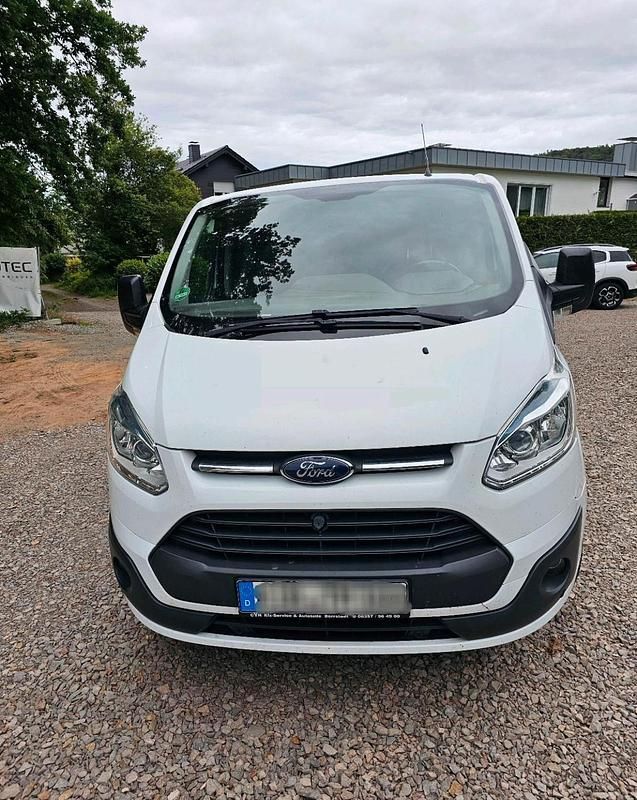 Weiß Gebraucht 2016 Ford Transit Custom Van / Kleinbus | 7.800 € (Superpreis) - Bild 1/4