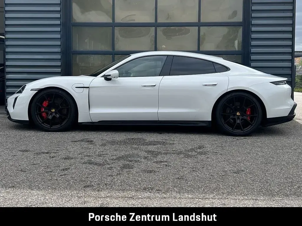 Gebraucht Porsche Taycan GTS 439 kW (598 PS) 2023 Weiß Limousine