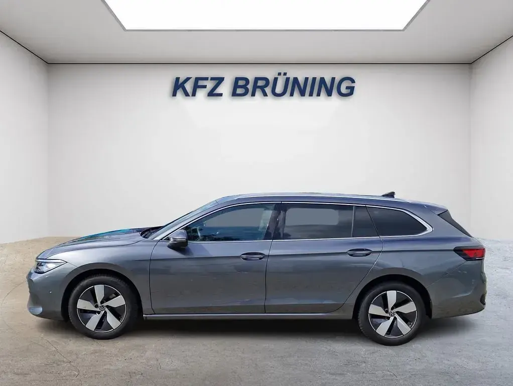 Gebraucht VW Passat Business 150 PS (110 kW) 2025 Diabasgrau metallic (5x5x) (metallic) Kombi
