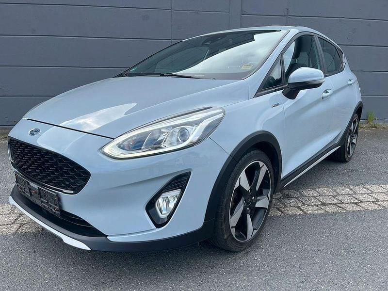 Second-hand Ford Fiesta Active 101 CP (74 kW) 2018 Gri Hatchback