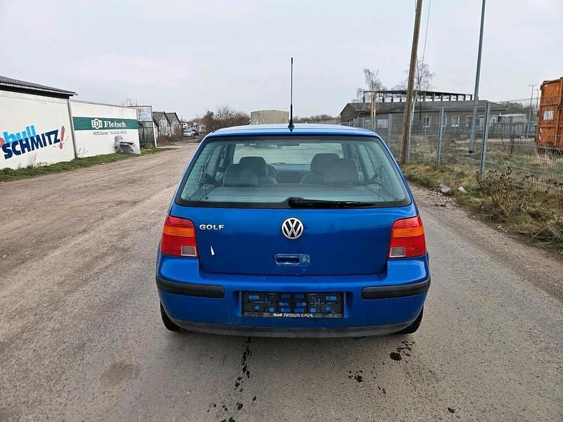 Gebraucht VW Golf III 75 PS (55 kW) 1998 Blau Kleinwagen