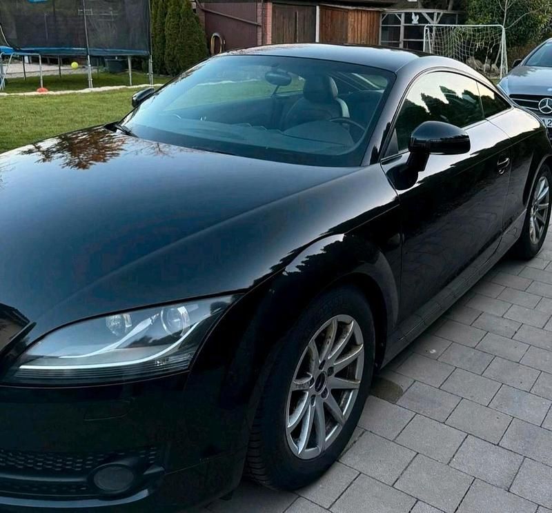 Second-hand Audi TT 200 CP (147 kW) 2006 Negru Coupe