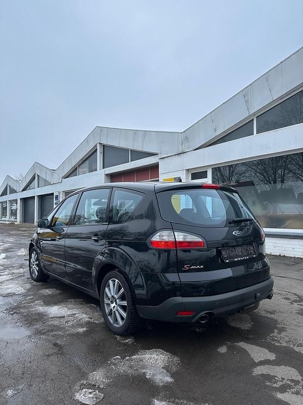 Gebraucht Ford S-MAX S 175 PS (128 kW) 2009 Schwarz Van / Kleinbus