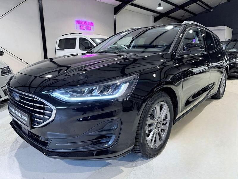 Gebraucht Ford Focus Titanium X 116 PS (85 kW) 2024 Schwarz Kombi