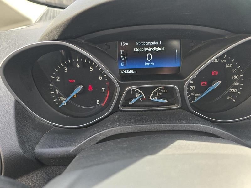 Gebraucht Ford C-MAX 125 PS (91 kW) 2016 Braun Van / Kleinbus