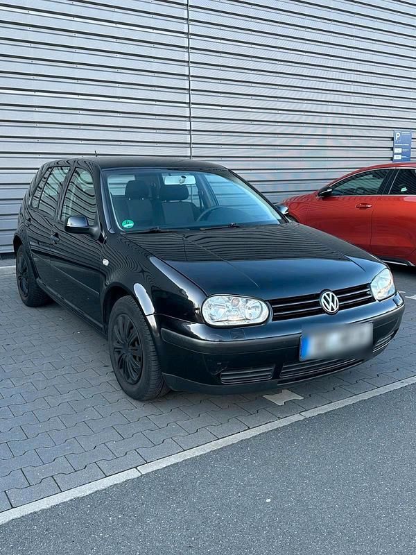 Gebraucht VW Golf IV 101 PS (74 kW) 2003 Schwarz Kleinwagen
