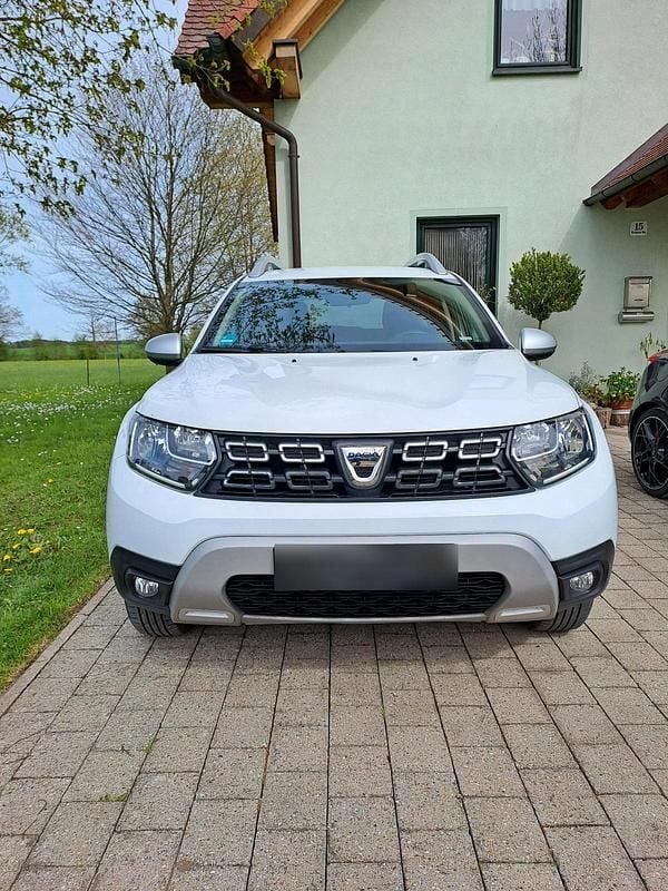 Gebraucht Dacia Duster Prestige 116 PS (85 kW) 2019 Weiß SUV