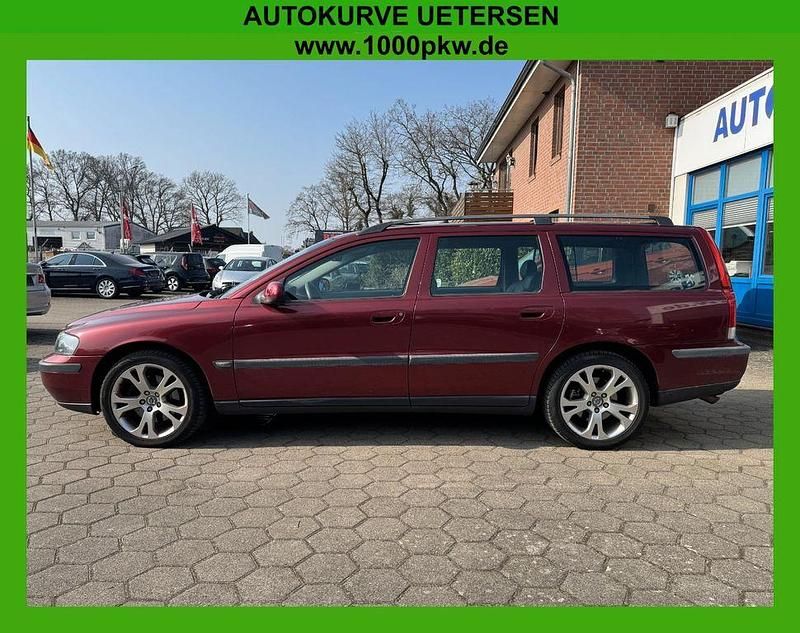 Gebraucht Volvo V70 Comfort 163 PS (119 kW) 2002 Rot Kombi