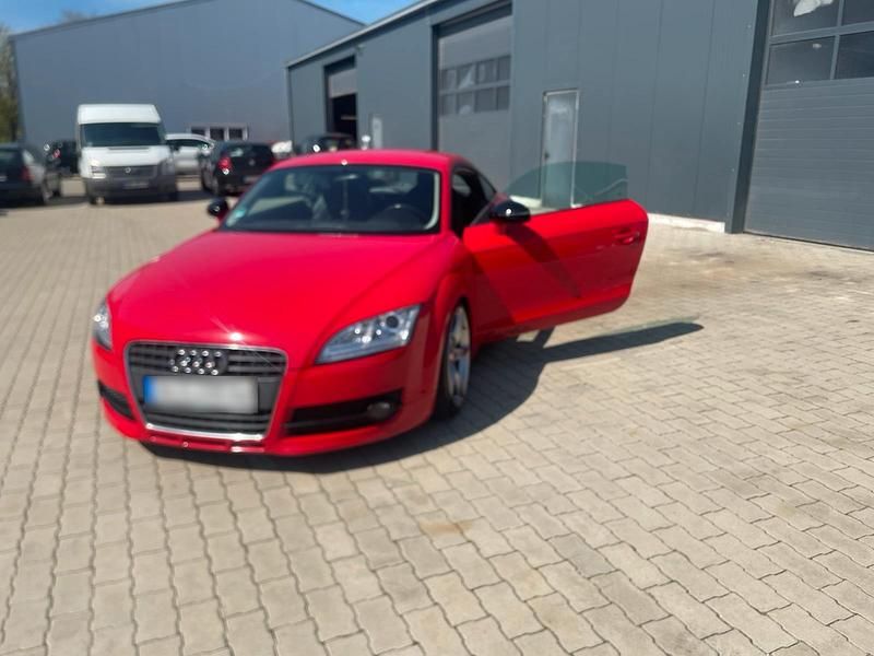 Second-hand Audi TT 200 CP (147 kW) 2006 Roșu Coupe