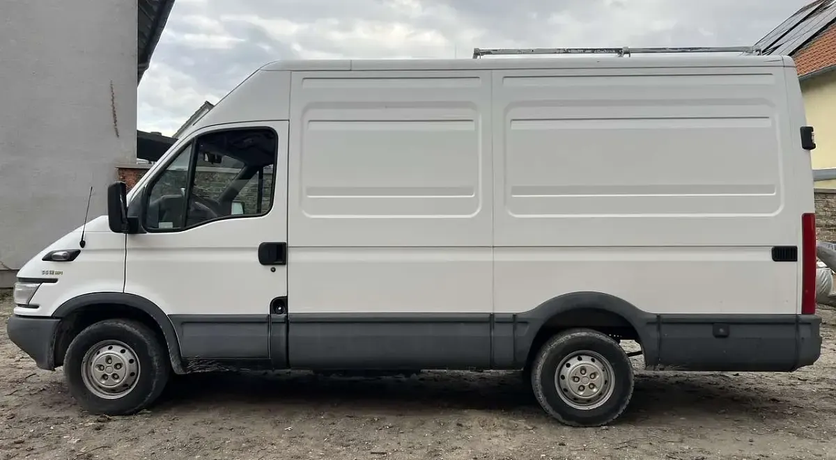 Gebraucht Iveco Daily 116 PS (85 kW) 2005 Van