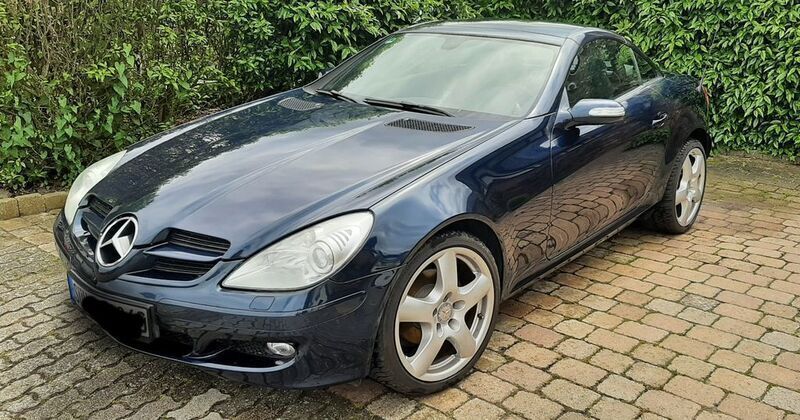 Blau Gebraucht 2006 Mercedes SLK200 Cabrio | 8.499 € (Fairer Preis) - Bild 1/4