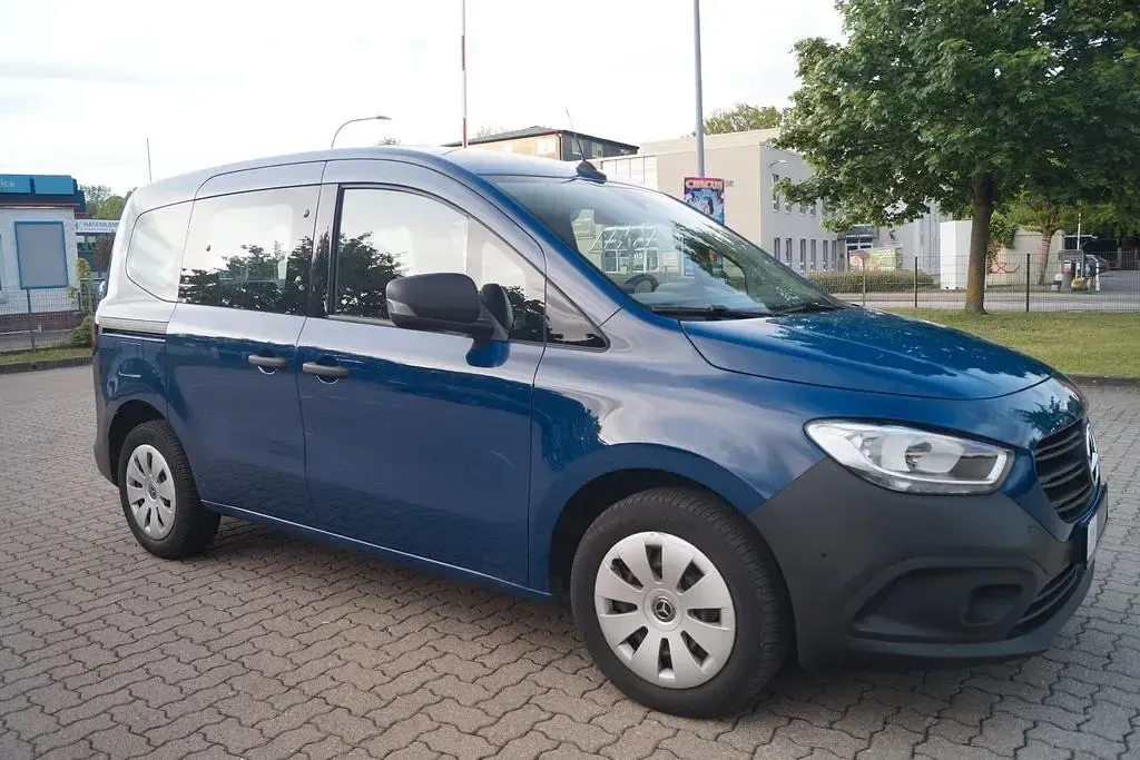 Gebraucht Mercedes Citan 113 131 PS (96 kW) 2023 Blau Kombi