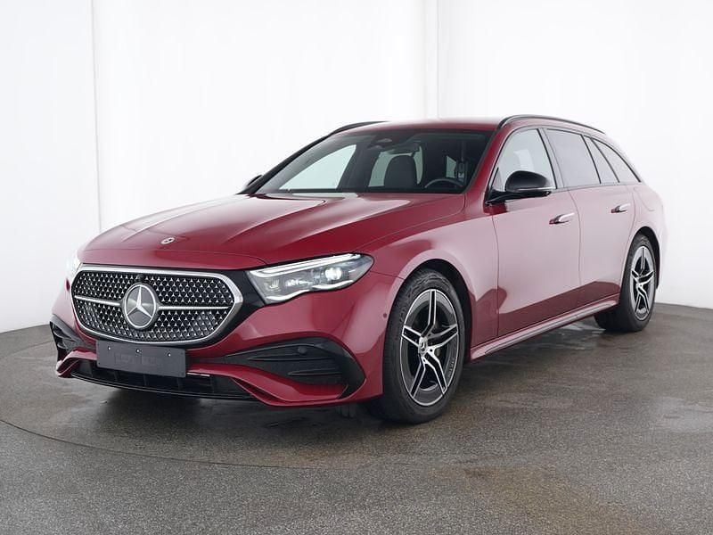 Manufaktur lack manufaktur patagonienrot metallic Gebraucht 2024 Mercedes E300 AMG Limousine | 50.960 € (Superpreis) - Bild 1/4