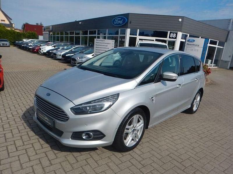 Silber Gebraucht 2018 Ford S-MAX Titanium Van / Kleinbus | 17.990 € (Fairer Preis) - Bild 1/4