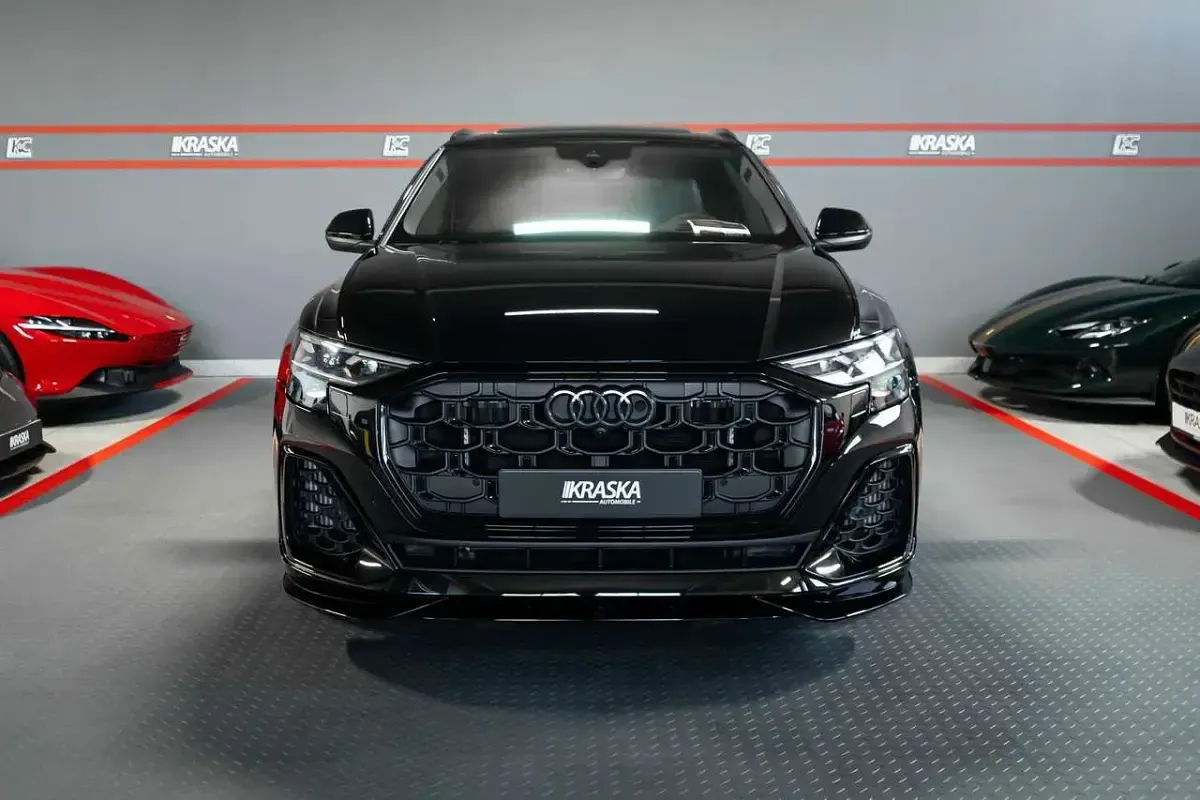 Gebraucht Audi Q8 S-Line 286 PS (210 kW) 2026 Mythosschwarz metallic SUV