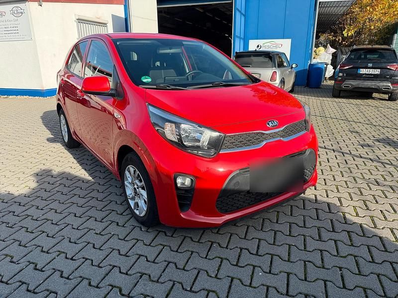 Rot Gebraucht 2019 Kia Picanto DREAM-TEAM Edition Kleinwagen | 10.450 € (Fairer Preis) - Bild 1/4
