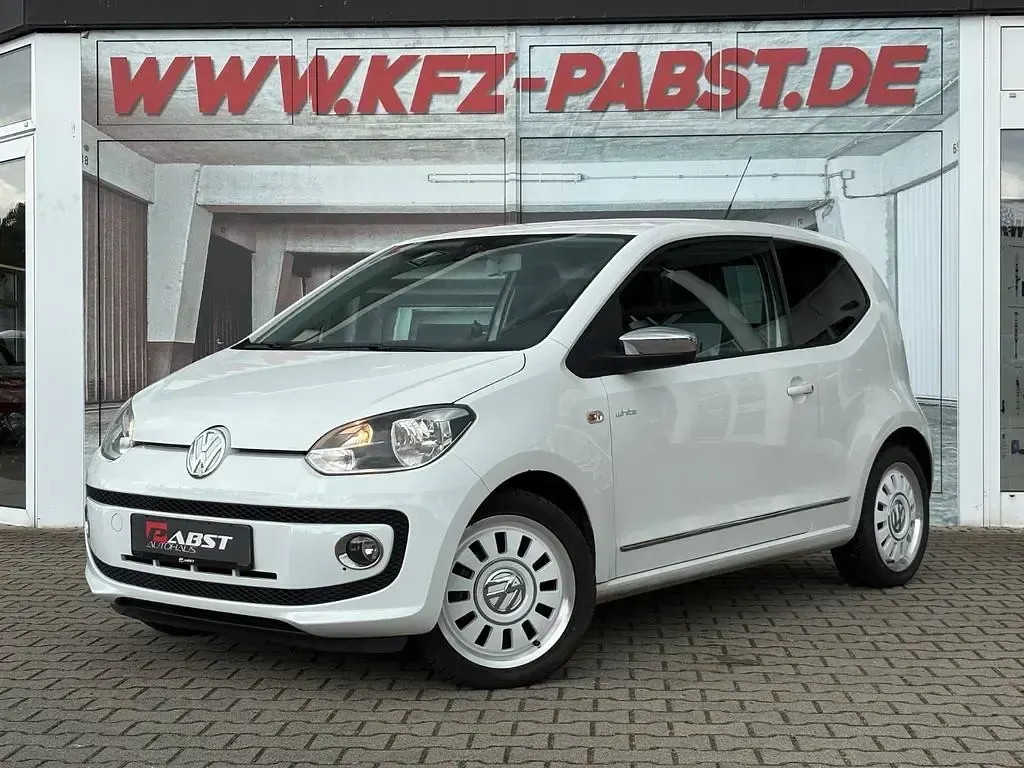 Second-hand VW up! 75 CP (55 kW) 2012 Alb Hatchback