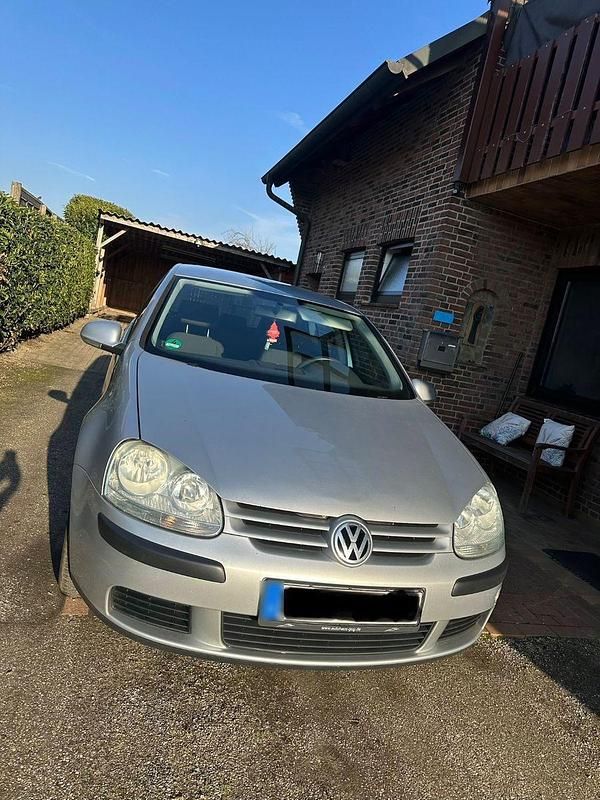 Gebraucht VW Golf IV 75 PS (55 kW) 2006 Grau Limousine