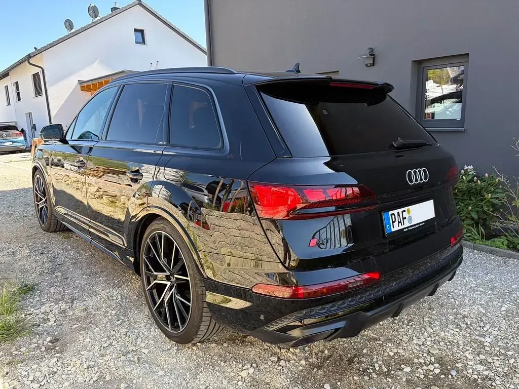Gebraucht Audi Q7 S-Line 489 PS (359 kW) 2024 Schwarz SUV