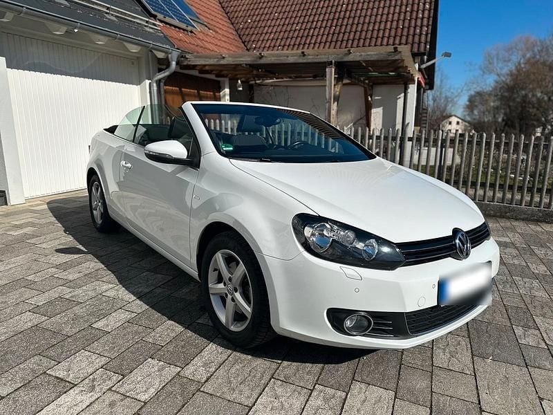 Gebraucht VW Golf Cabriolet Cup 122 PS (89 kW) 2014 Weiß Cabrio