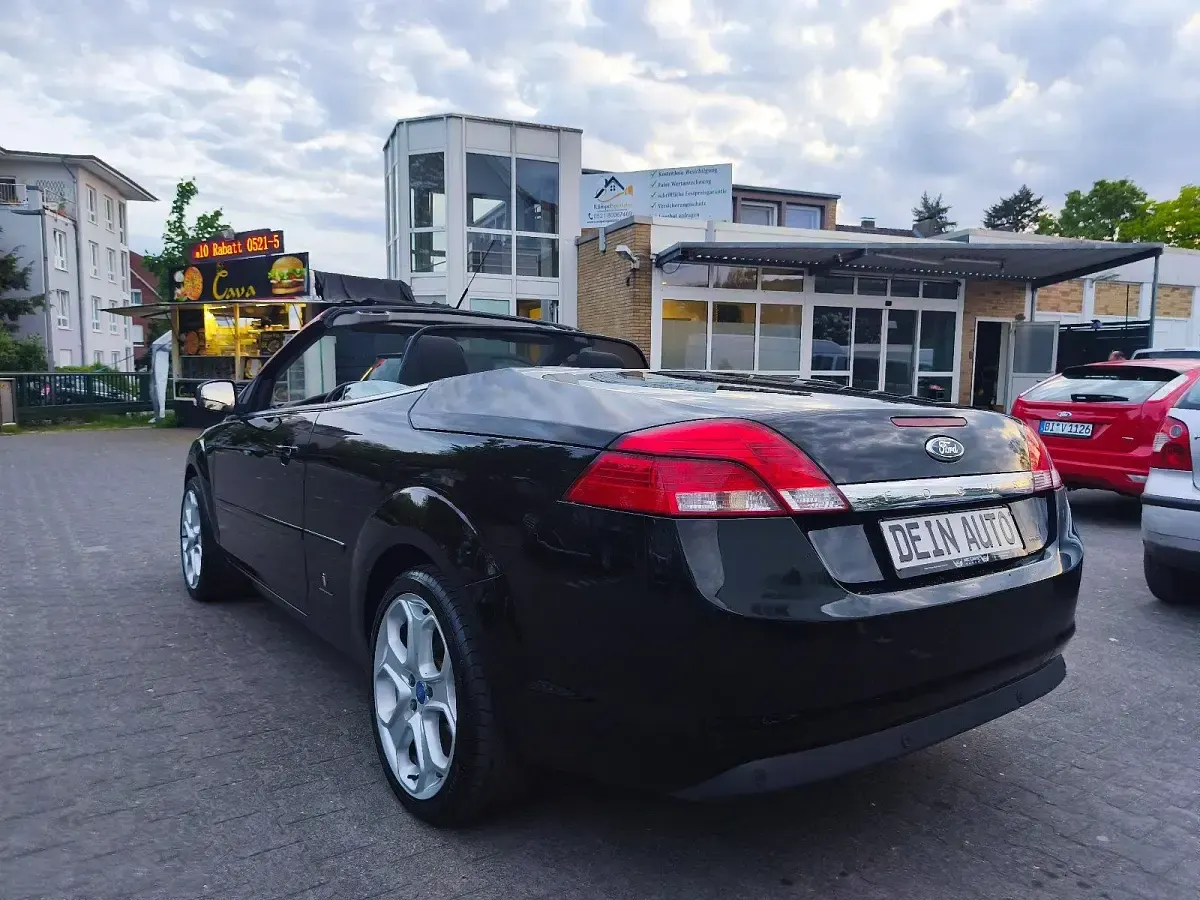 Gebraucht Ford Focus Cabriolet 145 PS (106 kW) 2010 Schwarz Cabrio