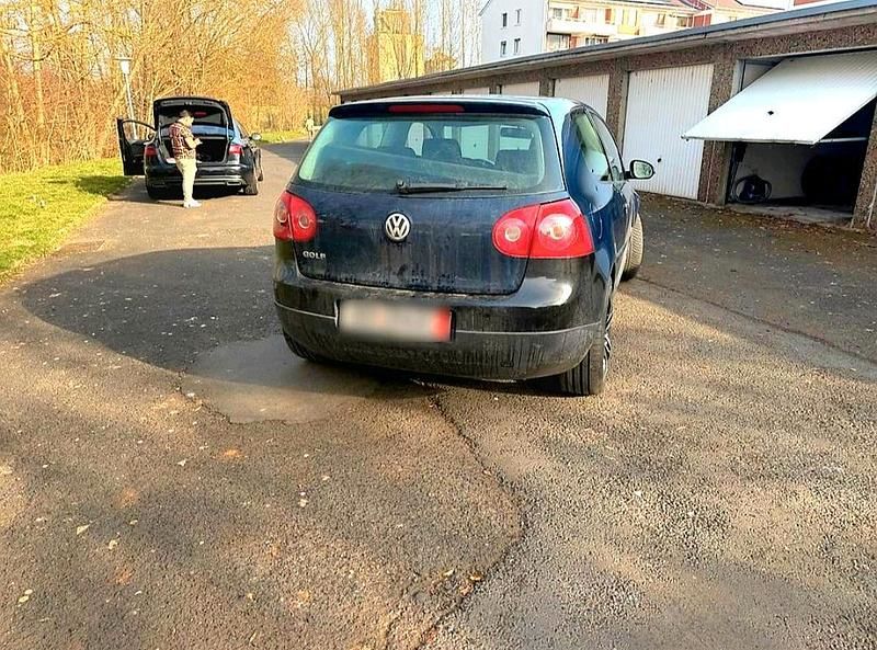 Gebraucht VW Golf 75 PS (55 kW) 2005 Blau Coupé