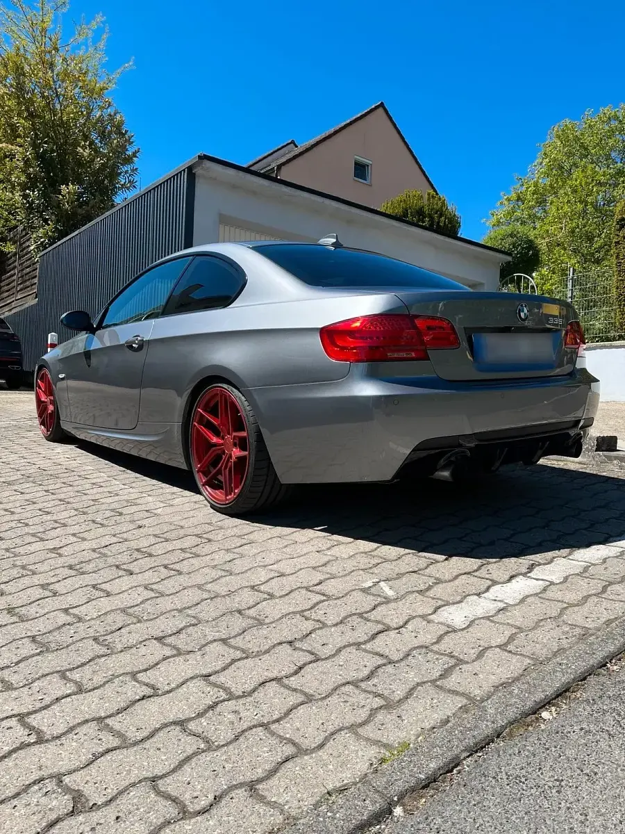 Gebraucht BMW 335 M Performance 360 PS (264 kW) 2006 Grau Coupé