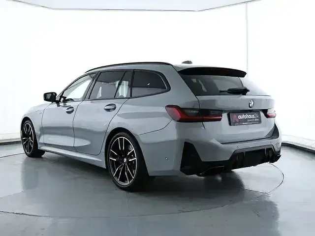 Gebraucht BMW M340 Performance 340 PS (250 kW) 2025 Grau Limousine