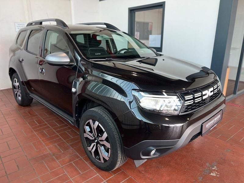 Schwarz Gebraucht 2023 Dacia Duster Journey SUV | 18.490 € (Guter Preis) - Bild 1/4