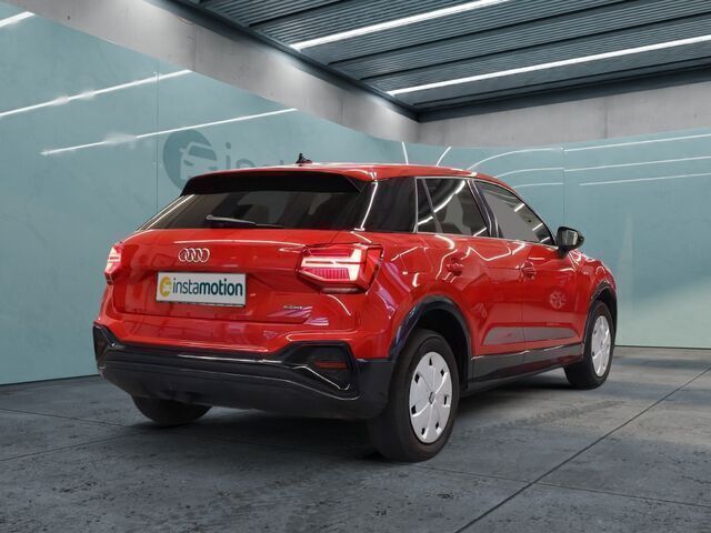 Używany Audi Q2 S-Line 190 KM (139 kW) 2024 Czerwony SUV