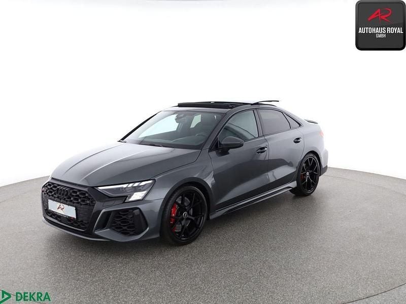 Gebraucht Audi RS3 Ambiente 400 PS (294 kW) 2022 Grau Limousine