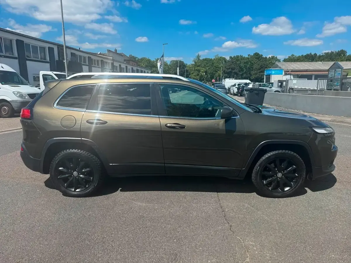 Gebraucht Jeep Cherokee 170 PS (125 kW) 2014 SUV