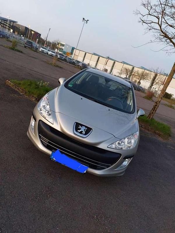 Gebraucht 2009 Peugeot 308 Tendance Limousine | 3.500 € (Etwas zu teuer) - Bild 1/4