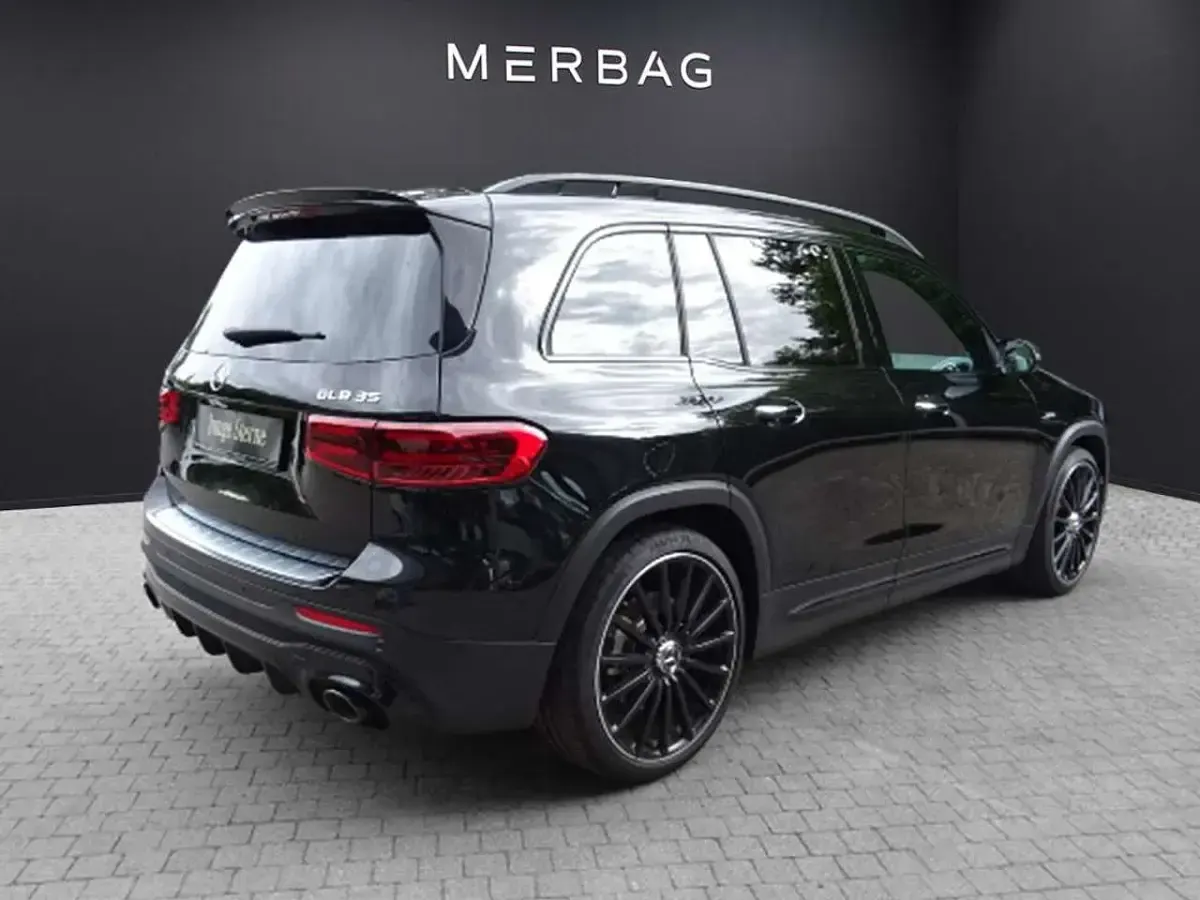 Gebraucht Mercedes GLB35 AMG 306 PS (225 kW) 2024 Schwarz SUV