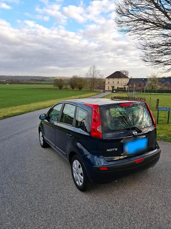 Gebraucht Nissan Note 110 PS (80 kW) 2007 Blau Kleinwagen