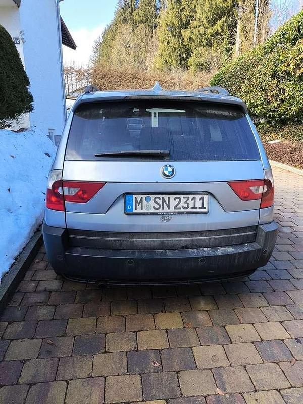 Gebraucht BMW X3 150 PS (110 kW) 2005 Blau SUV