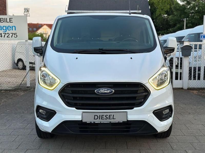 Gebraucht Ford Transit Custom 105 PS (77 kW) 2018 Frostweiß Van / Kleinbus