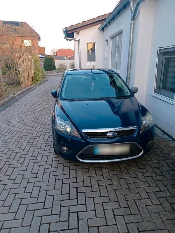 Gebraucht Ford Focus 125 PS (91 kW) 2009 Blau Limousine
