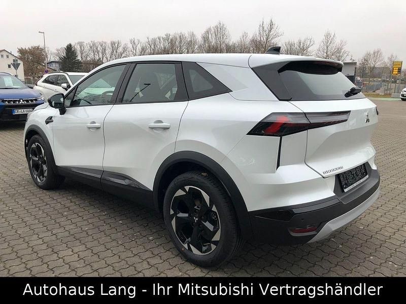Neu Mitsubishi Grandis Diamant Edition 141 PS (103 kW) 2025 Weiß SUV