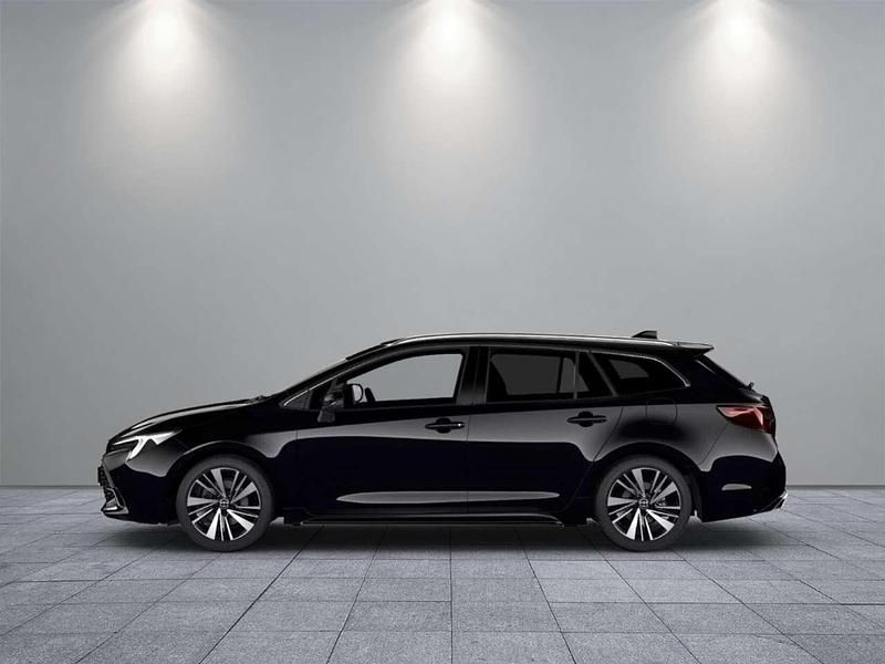 Neu Toyota Corolla 196 PS (144 kW) 2025 Mysticschwarz Kombi