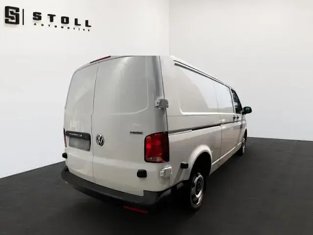 Gebraucht VW Transporter R 150 PS (110 kW) 2024 Candyweiß Van