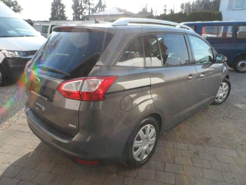 Gebraucht Ford Grand C-Max Trend 101 PS (74 kW) 2013 Braun Van / Kleinbus