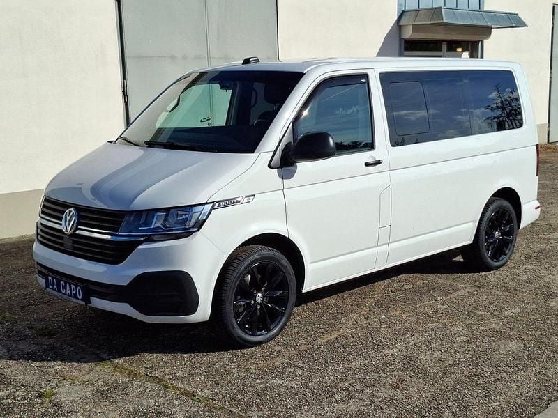Weiß Gebraucht 2021 VW Multivan Family Van | 32.900 € (Superpreis) - Bild 1/4