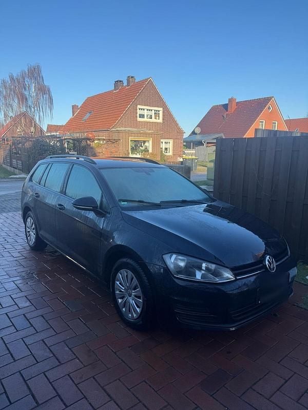 Schwarz Gebraucht 2016 VW Golf VII Kombi | 7.250 € (Etwas zu teuer) - Bild 1/4