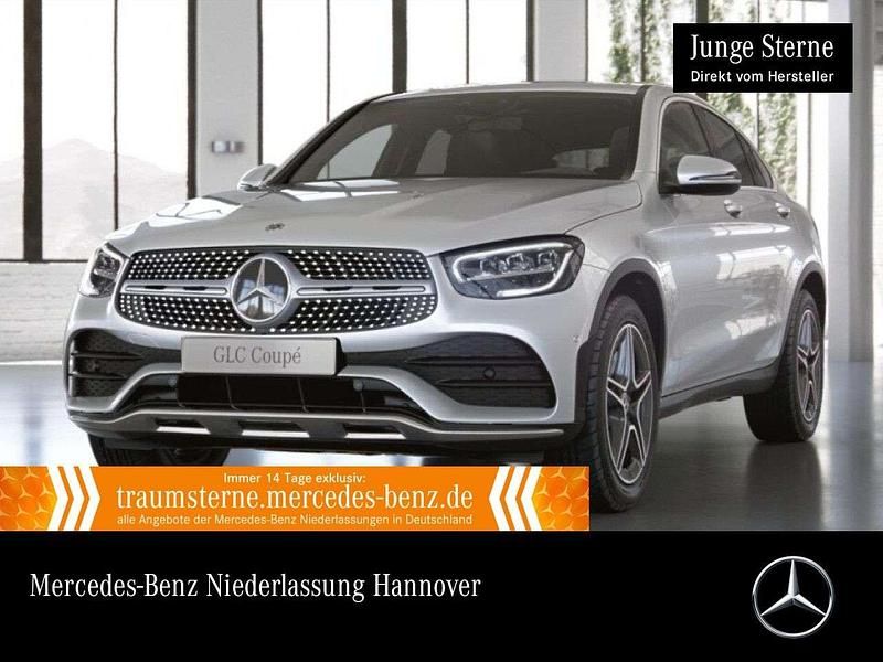 Weiß Gebraucht 2020 Mercedes GLC300 AMG Coupé | 44.890 € (Teuer) - Bild 1/3