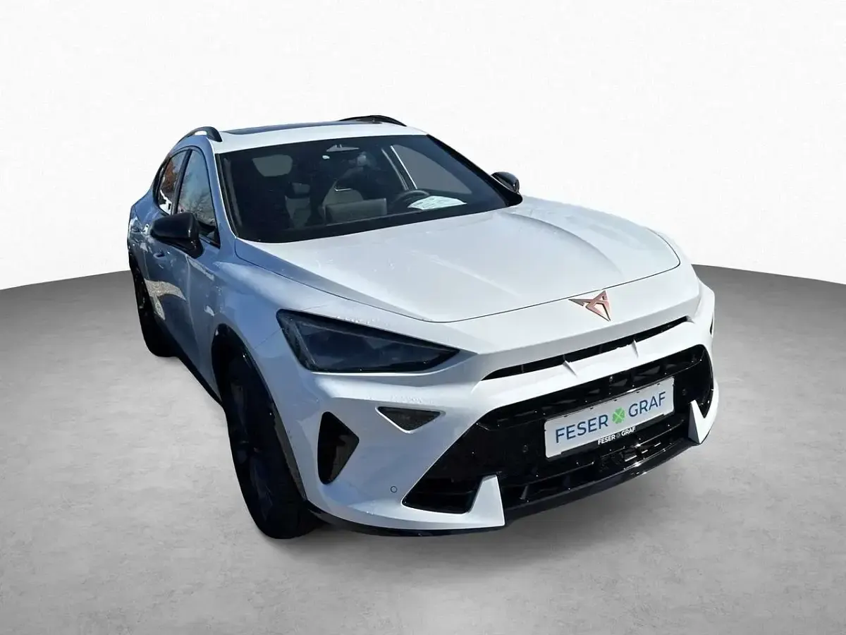 Nowe Cupra Formentor VZ3 333 KM (244 kW) 2026 Biały SUV