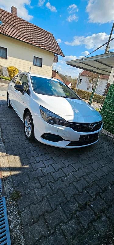 Gebraucht Opel Astra 110 PS (80 kW) 2021 Weiß Kombi