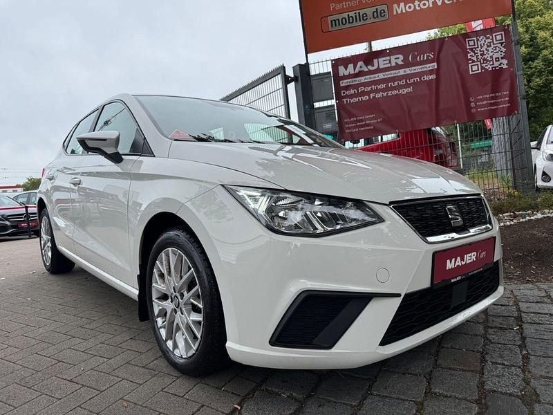 Weiß Gebraucht 2018 Seat Ibiza Style Kleinwagen | 8.900 € (Guter Preis) - Bild 1/4