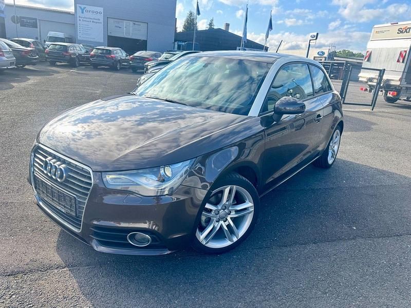 Braun Gebraucht 2011 Audi A1 Ambition Kleinwagen | 5.590 € (Fairer Preis) - Bild 1/4